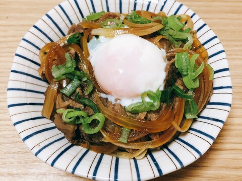 牛すき焼き丼